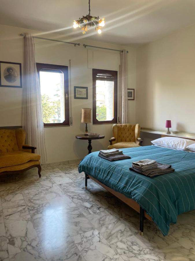 Appartement Lt Sax à Bari Extérieur photo